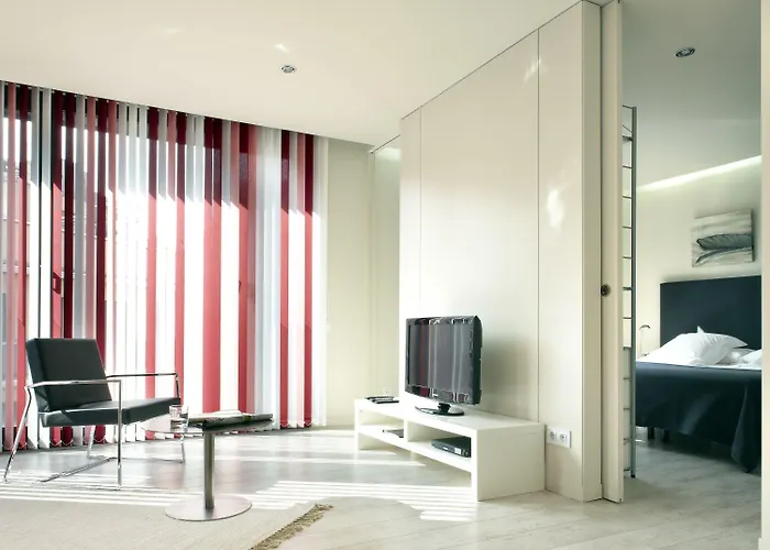 Limehome Rector Triado 아파트 *