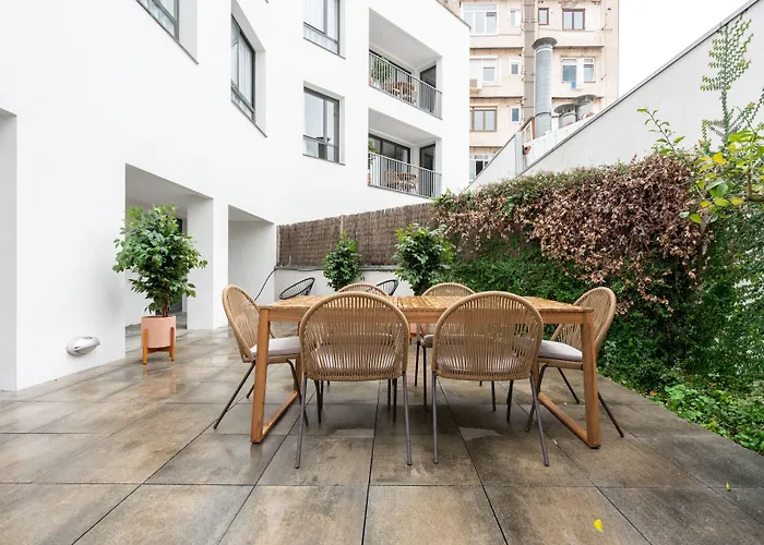 아파트 Limehome Rector Triado *