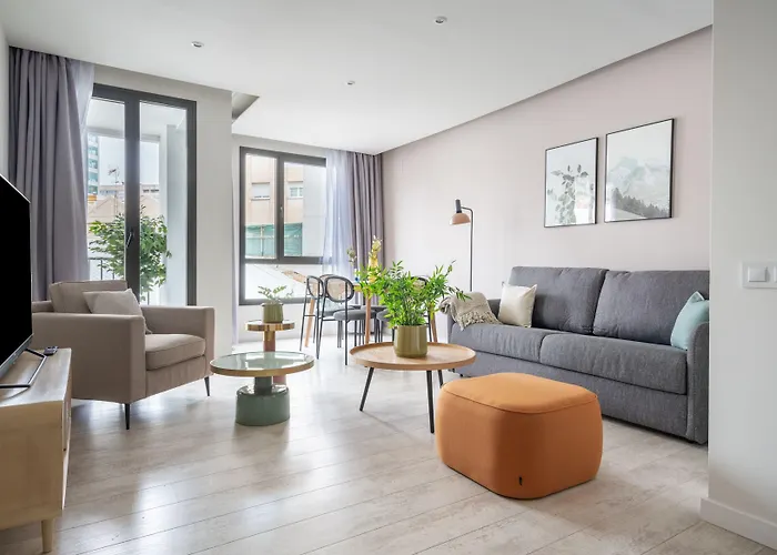 Limehome Rector Triado * 바르셀로나
