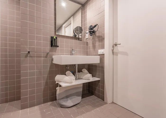 Limehome Rector Triado 아파트 *