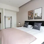 Limehome Rector Triado * Barcelona