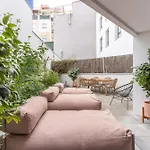 Limehome Rector Triado *