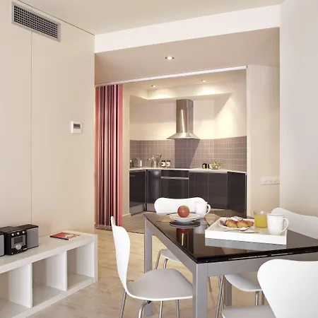 Limehome Rector Triadó