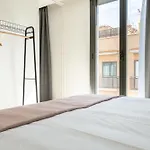Limehome Rector Triado Διαμέρισμα