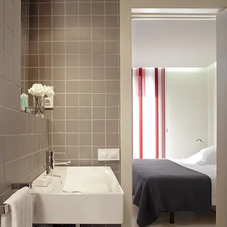 Limehome Rector Triado Apartment