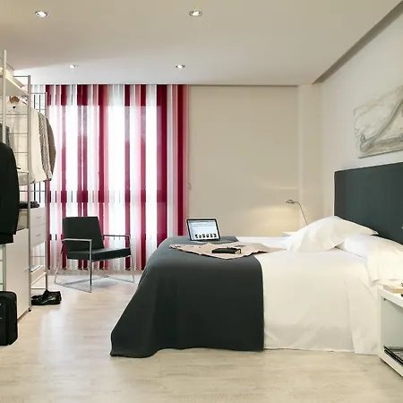 Limehome Rector Triado Barcelona