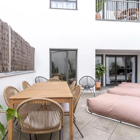 Limehome Rector Triado Apartment