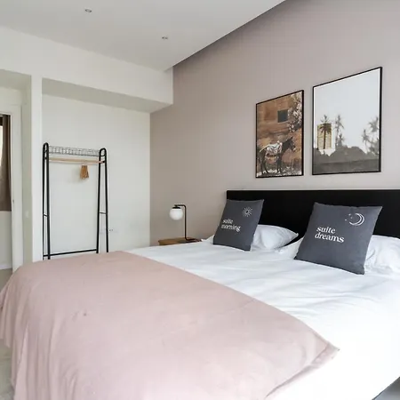 Apartment Limehome Rector Triado