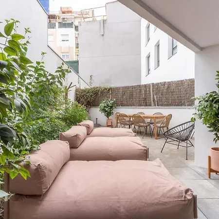 Limehome Rector Triado Apartment