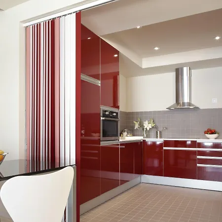 Lägenhet Limehome Rector Triado