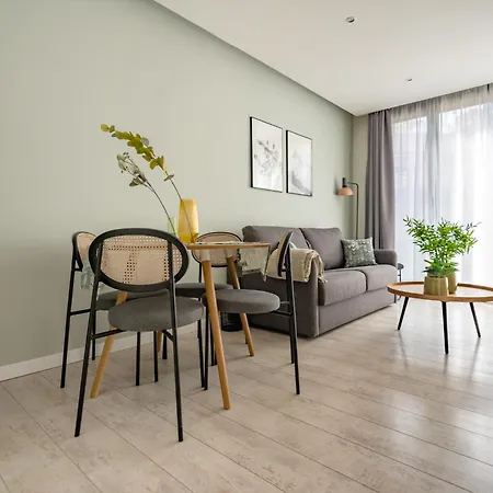 Apartmán Limehome Rector Triado *