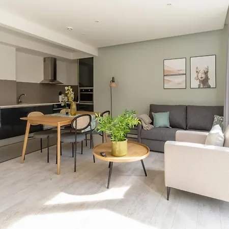 Limehome Rector Triado