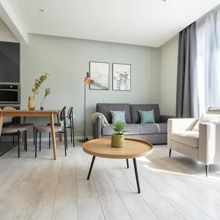 Limehome Rector Triado Apartmán *
