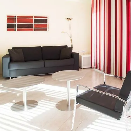 Apartment Limehome Rector Triado